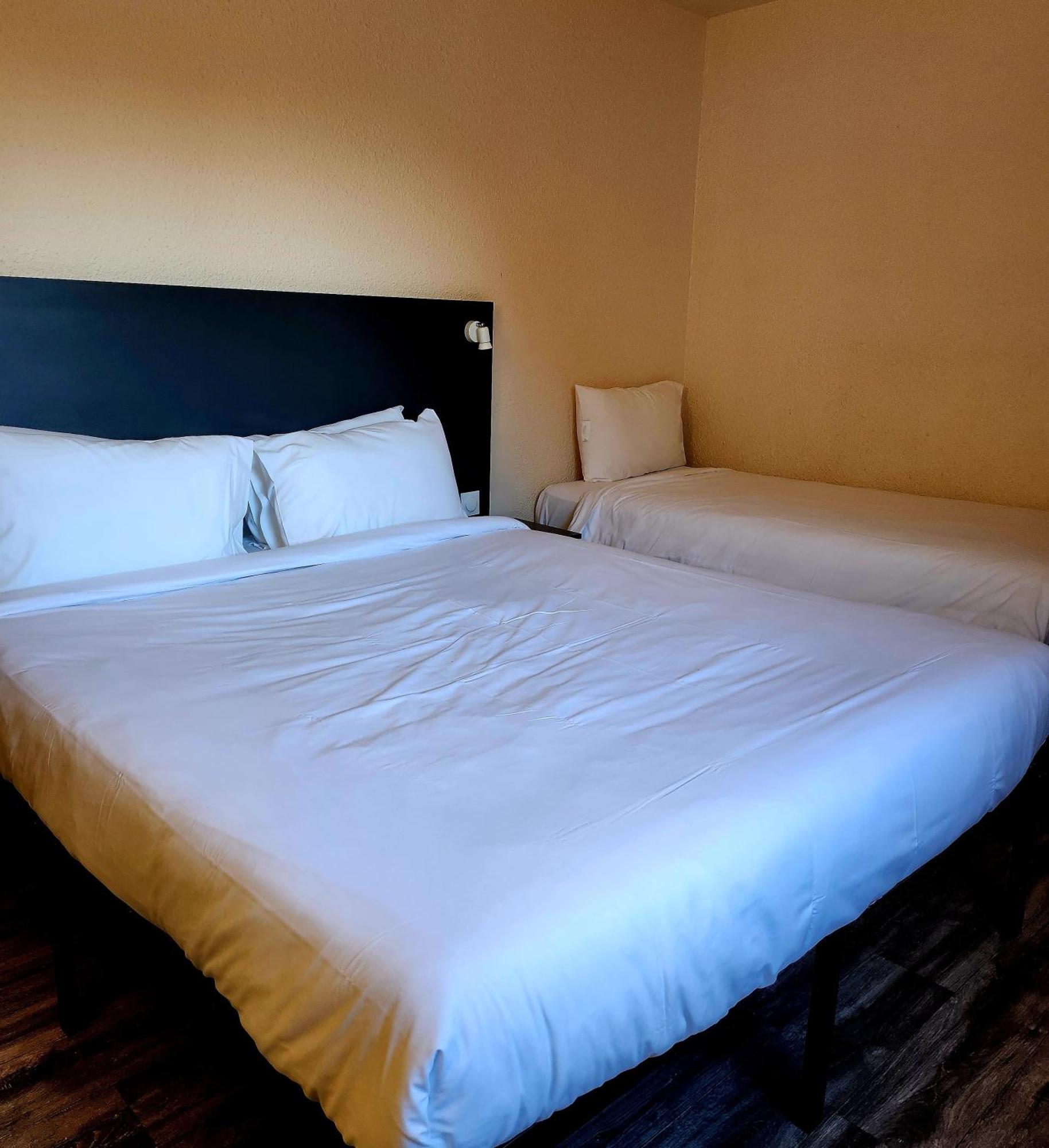 The Originals City, Hotel Le Forum, Strasbourg Nord Schiltigheim Eksteriør billede