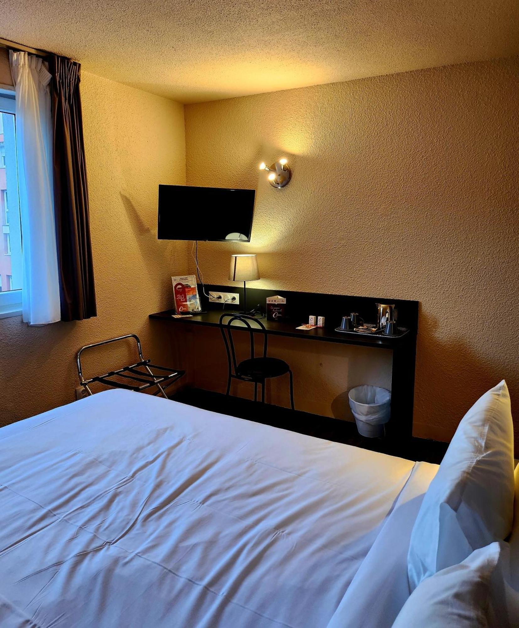 The Originals City, Hotel Le Forum, Strasbourg Nord Schiltigheim Eksteriør billede