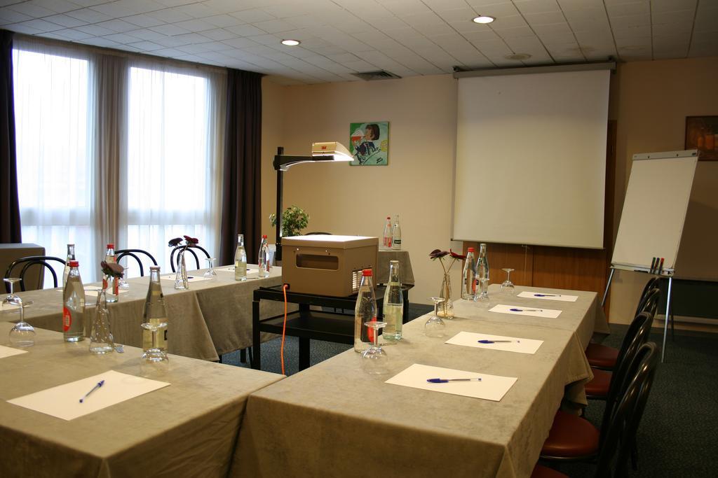 The Originals City, Hotel Le Forum, Strasbourg Nord Schiltigheim Faciliteter billede